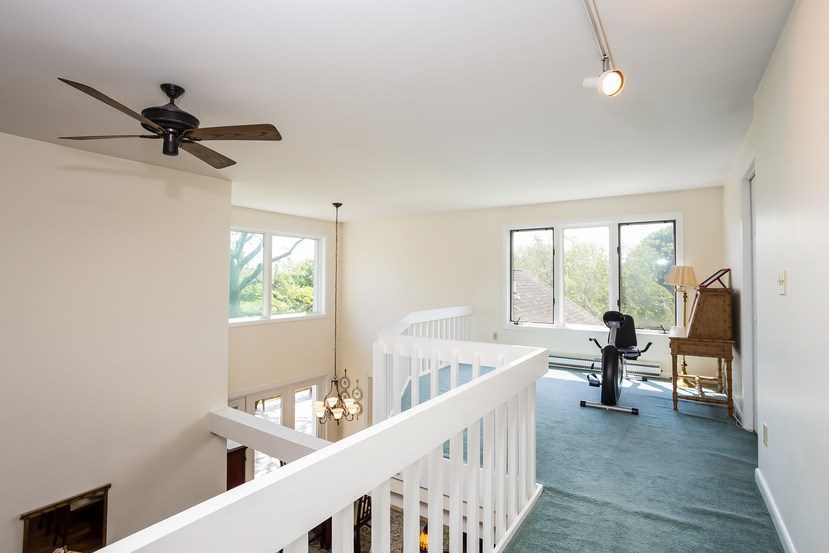 581 Middle Road Portsmouth, RI 02871 - Photo 20 of 33