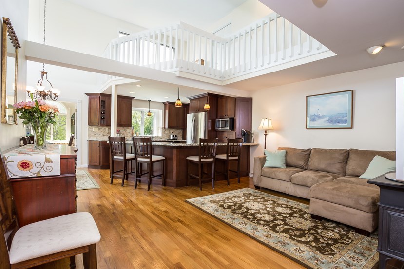 581 Middle Road Portsmouth, RI 02871 - Photo 5 of 33