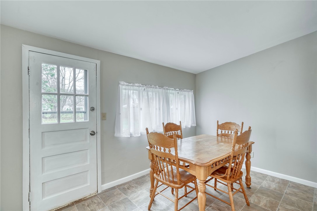 110 Howard Road Gates, NY 14606 - Photo 11 of 23