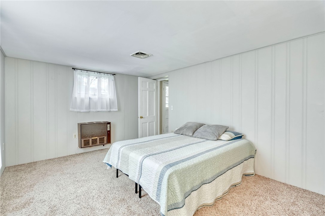 110 Howard Road Gates, NY 14606 - Photo 15 of 23