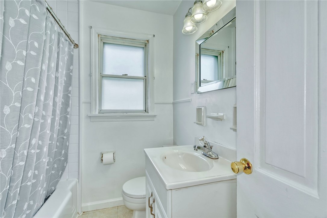 110 Howard Road Gates, NY 14606 - Photo 18 of 23