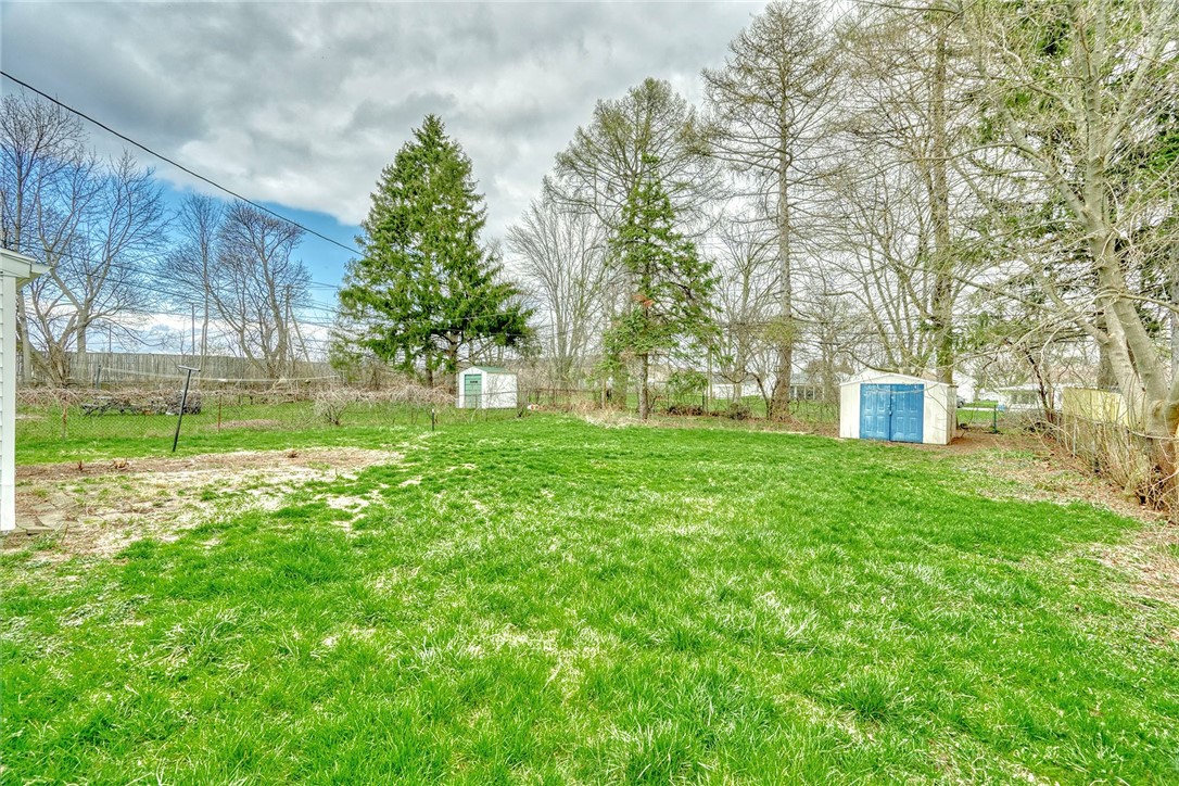 110 Howard Road Gates, NY 14606 - Photo 21 of 23