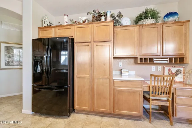 $679,000 | 23714 South Berrybrook Drive, Sun Lakes, AZ 85248