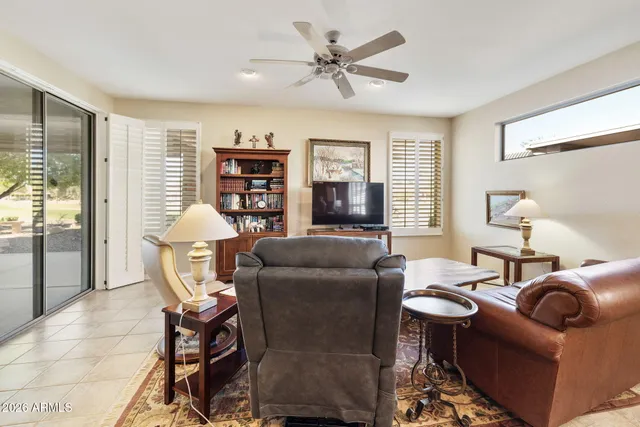 $679,000 | 23714 South Berrybrook Drive, Sun Lakes, AZ 85248