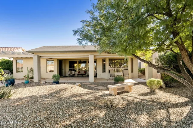 $679,000 | 23714 South Berrybrook Drive, Sun Lakes, AZ 85248