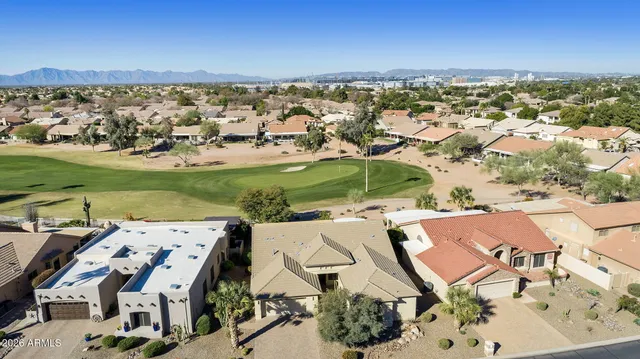$679,000 | 23714 South Berrybrook Drive, Sun Lakes, AZ 85248