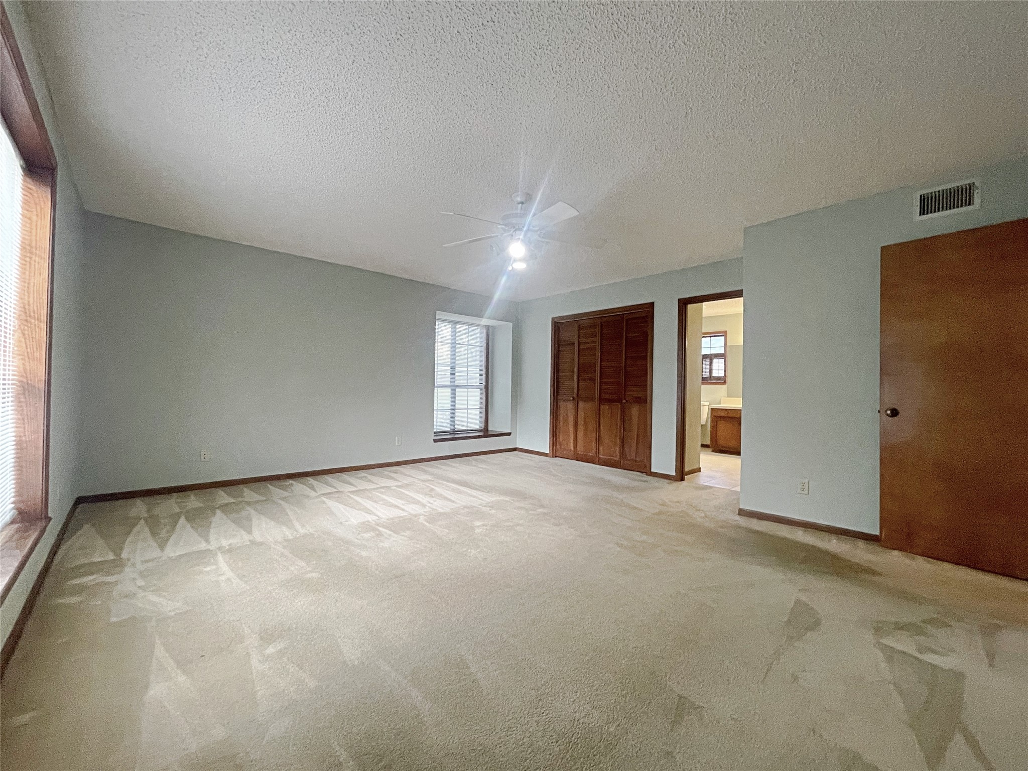 1000 Allison Street Brenham, TX 77833 - Photo 14 of 34 Primary bedroom 1st fl