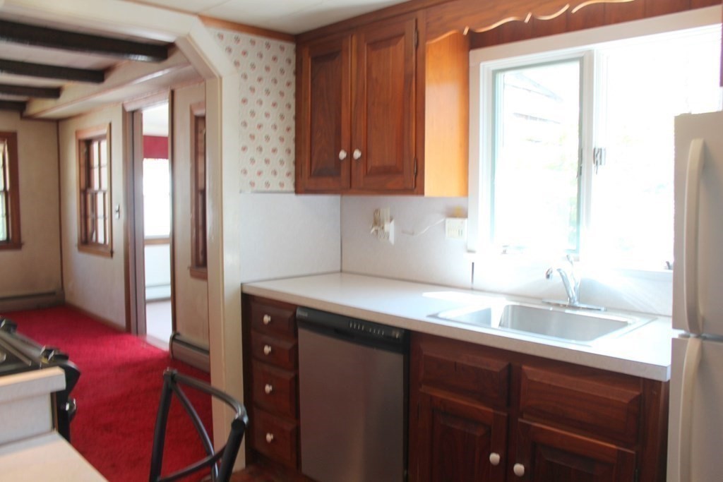 15 Knoll Road Hopkinton, MA 01748 - Photo 11 of 38 Gallery Image 11