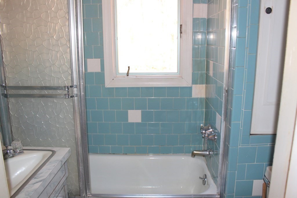 15 Knoll Road Hopkinton, MA 01748 - Photo 20 of 38 Gallery Image 20