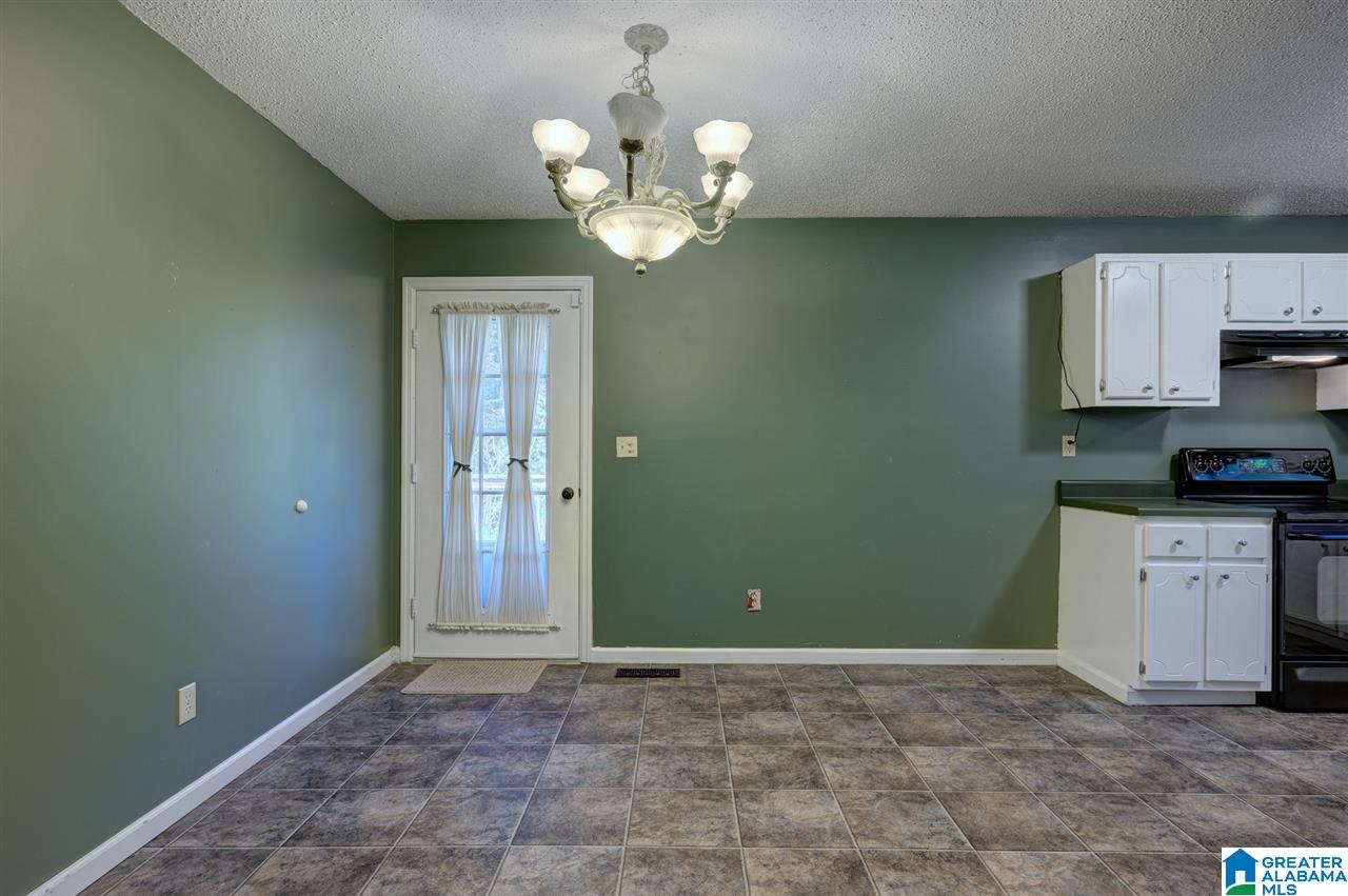 39 Beech Circle Warrior, AL 35180 - Photo 16 of 31