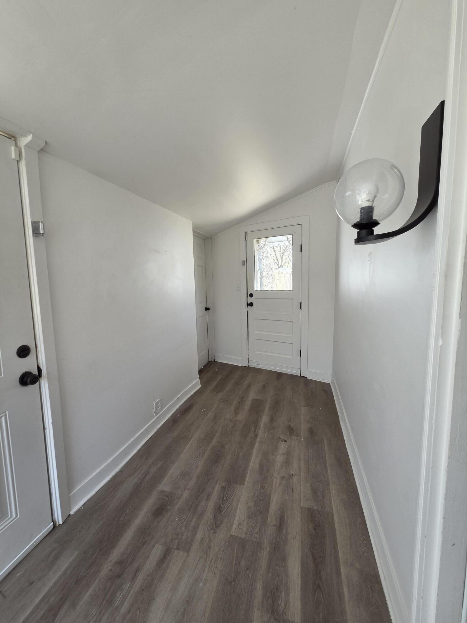 2167 Austin Street Muskegon, MI 49444 - Photo 19 of 24 Back hallway