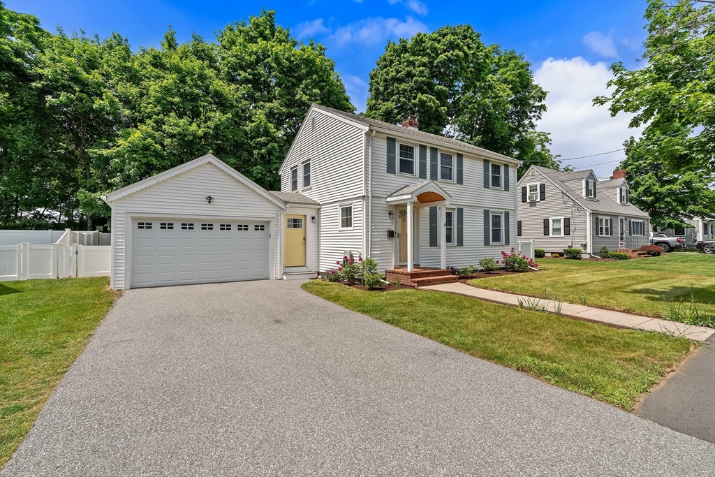 9 Chapman Road Wakefield, MA 01880 - Photo 28 of 34