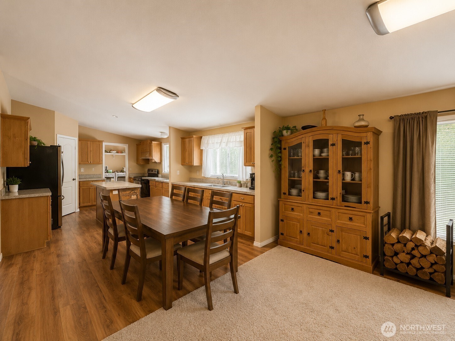 1611 East North Bay Road Allyn, WA 98524 - Photo 17 of 32