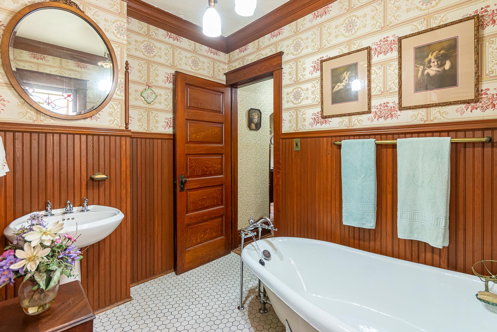 19251 Roosevelt Road South Bend, IN 46614 - Photo 12 of 34