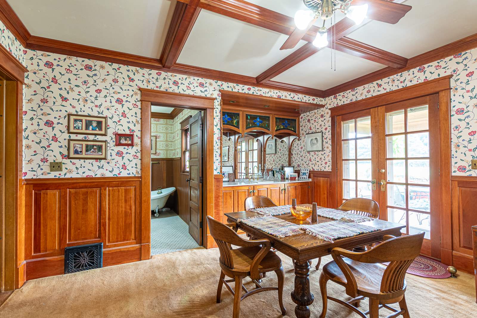 19251 Roosevelt Road South Bend, IN 46614 - Photo 7 of 34