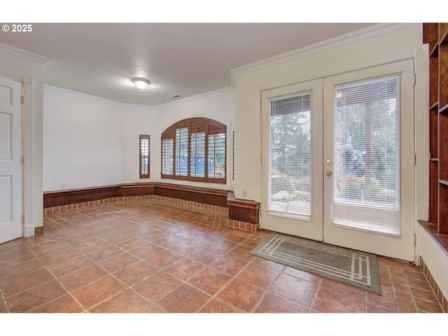 $925,000 | 444 Sommerset Road, Woodland, WA 98674