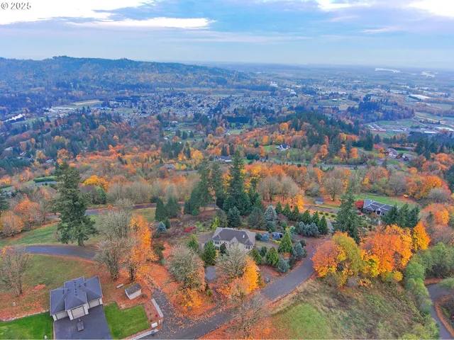 $925,000 | 444 Sommerset Road, Woodland, WA 98674