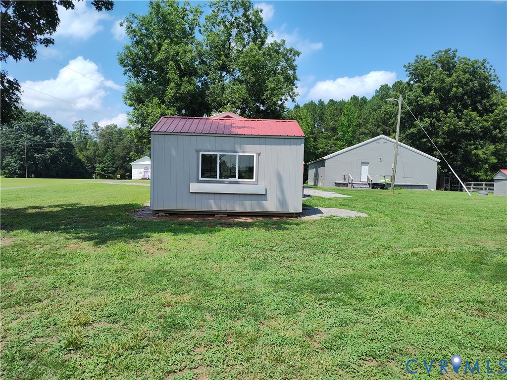 20827 Carson Road Dinwiddie, VA 23841 - Photo 32 of 43