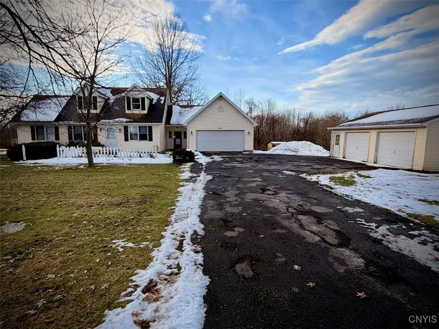 $219,900 | 6621 E Port, Wolcott, NY 14590