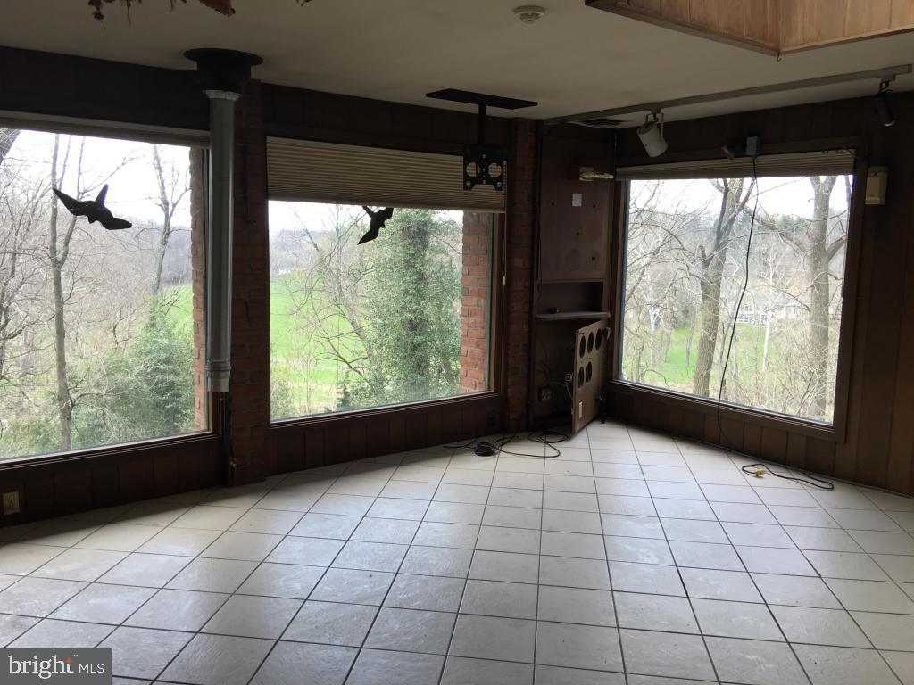 610 Millcross Road Lancaster, PA 17601 - Photo 16 of 20