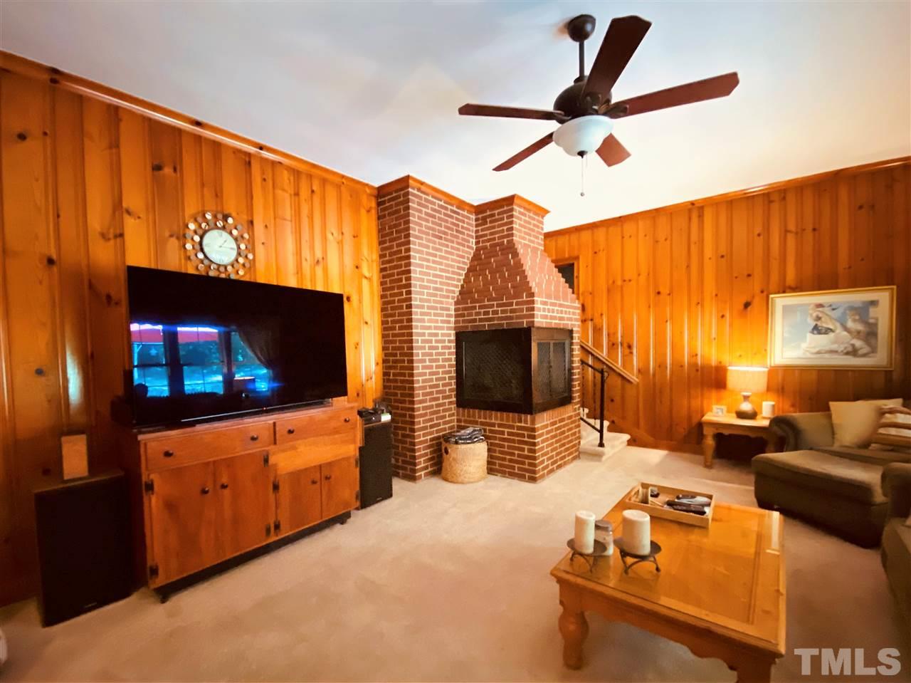 221 Ridge Road Roxboro, NC 27573 - Photo 4 of 23
