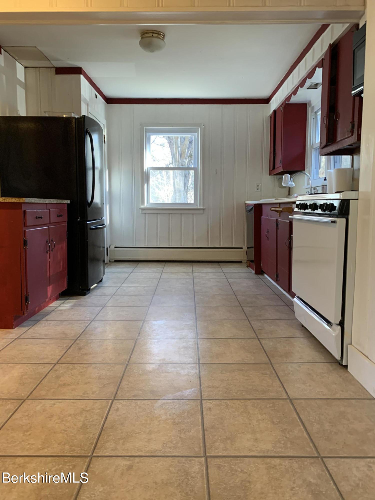 102 New Lenox Road Lenox, MA 01240 - Photo 11 of 21 IMG_4947