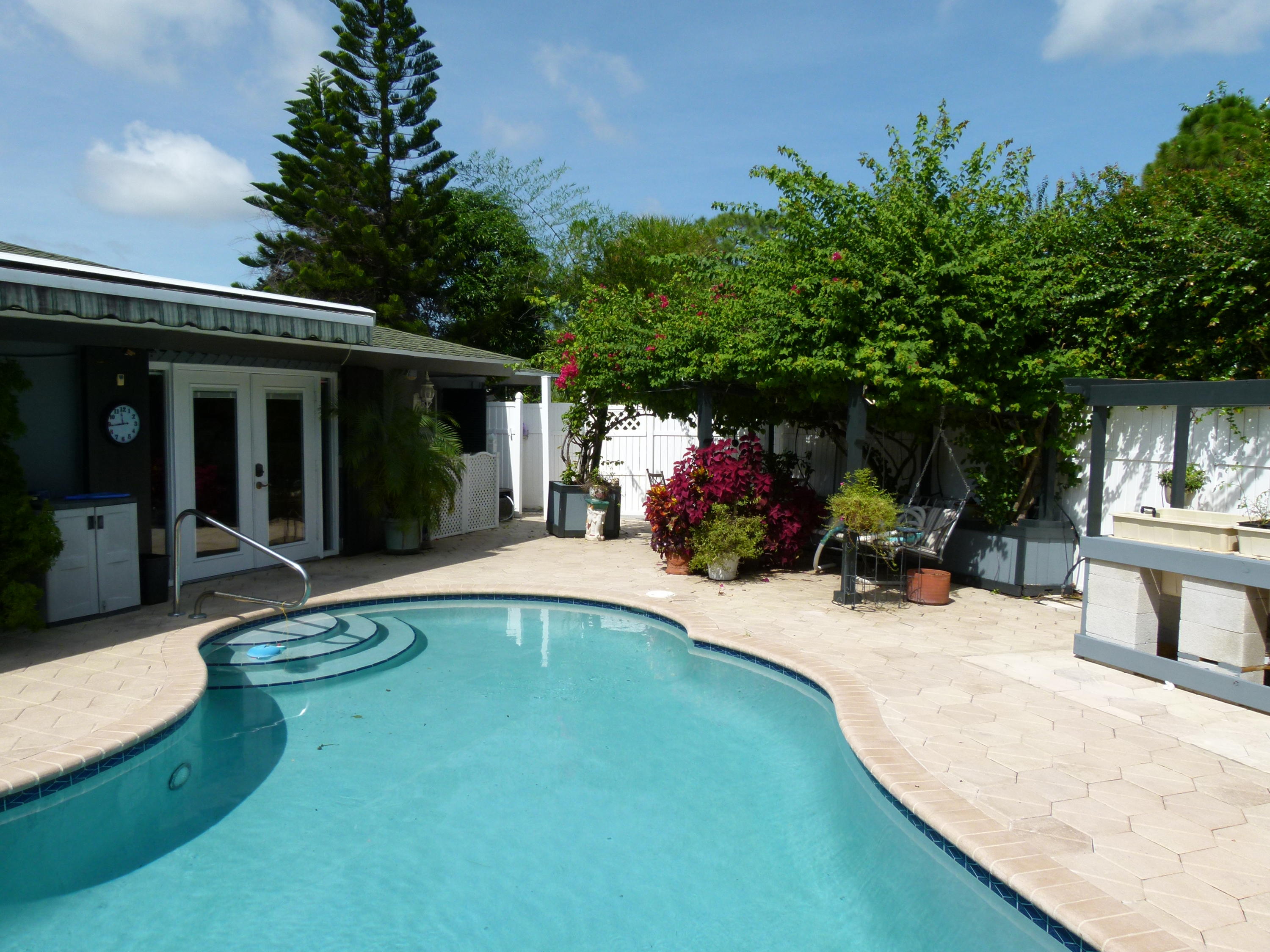 207 Enfield Road Delray Beach, FL 33444 - Photo 32 of 35 P2360549