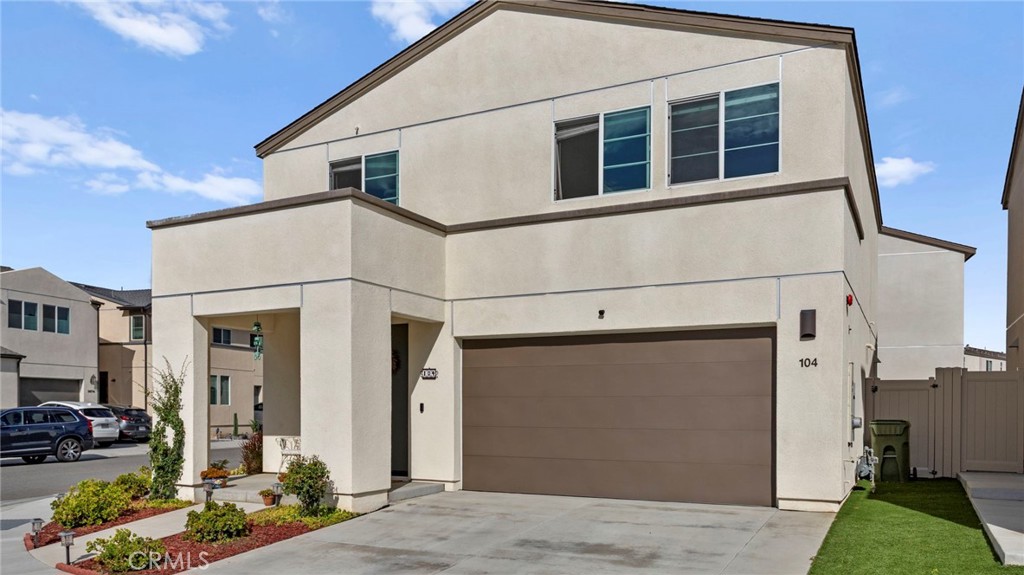 104 Lipizzan Lane Fallbrook, CA 92028 - Photo 34 of 53 a front view of a house with a yard