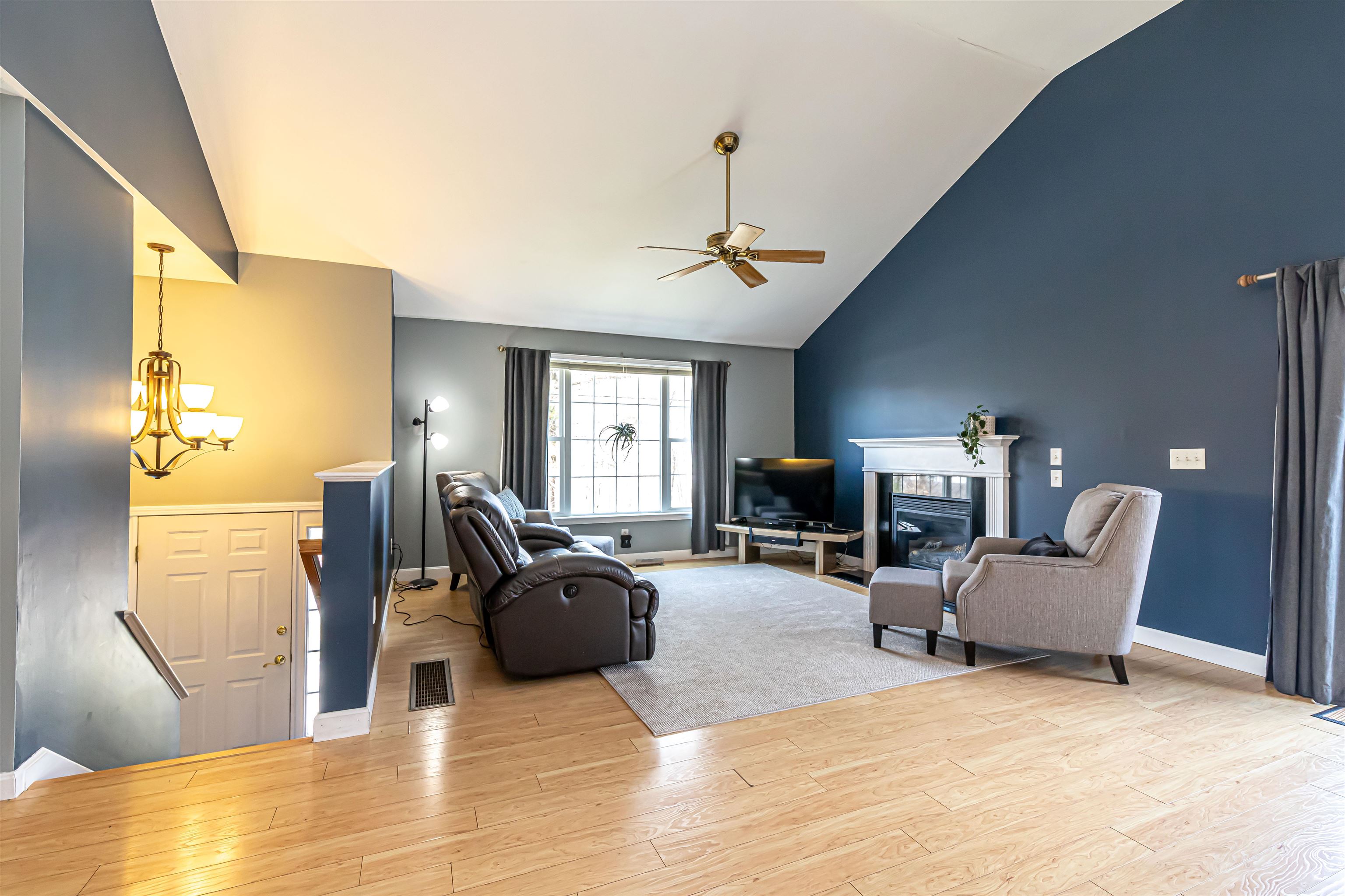 111 Morse Road Manchester, NH 03104 - Photo 5 of 40 Gallery Image 5
