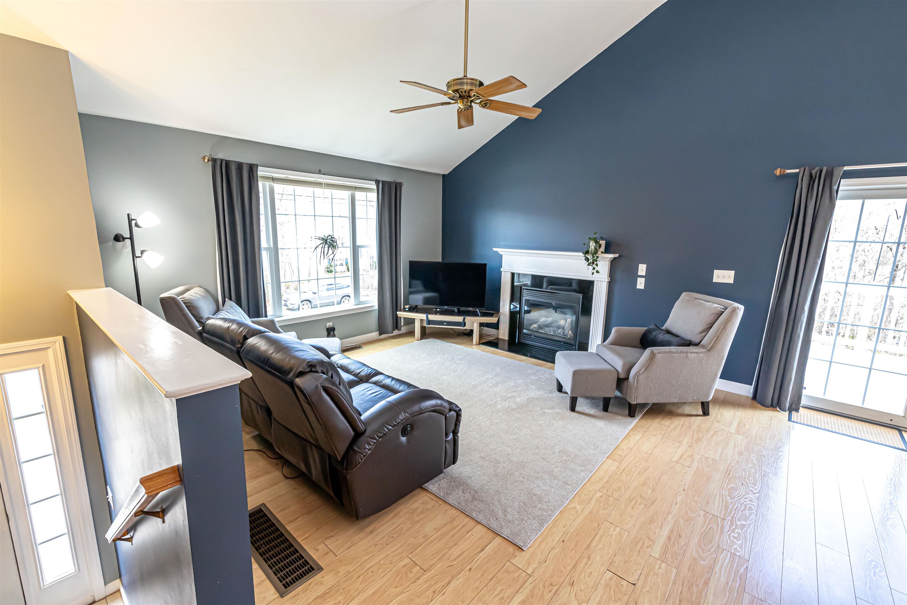 111 Morse Road Manchester, NH 03104 - Photo 6 of 40 Gallery Image 6