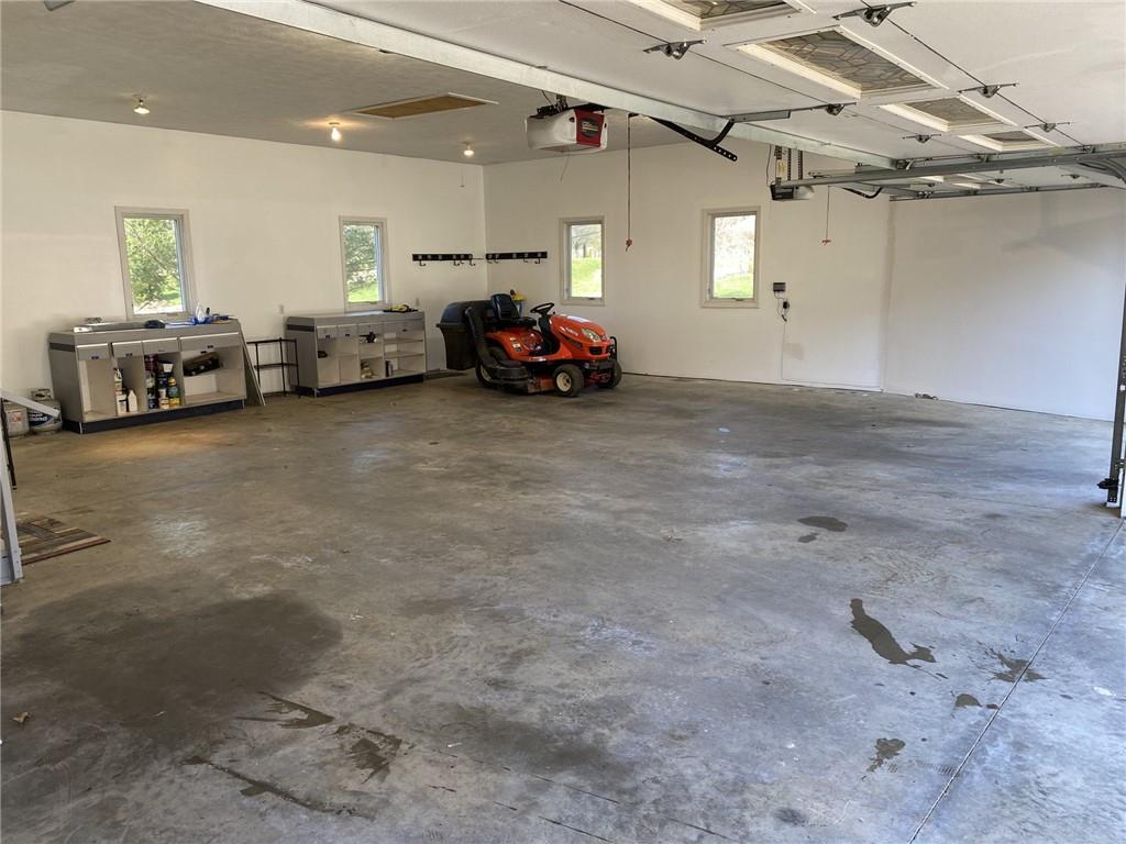 244 Saunders Station Road Trafford, PA 15085 - Photo 15 of 22 Gallery Image 15