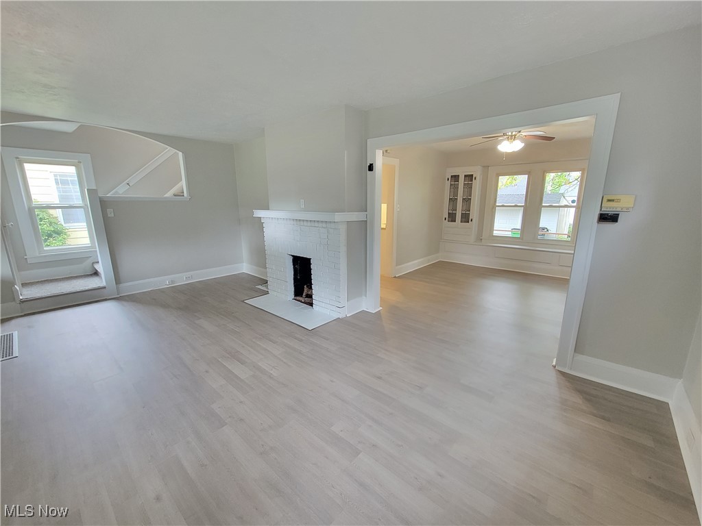 4493 Lilac Road Cleveland, OH 44121 - Photo 13 of 33