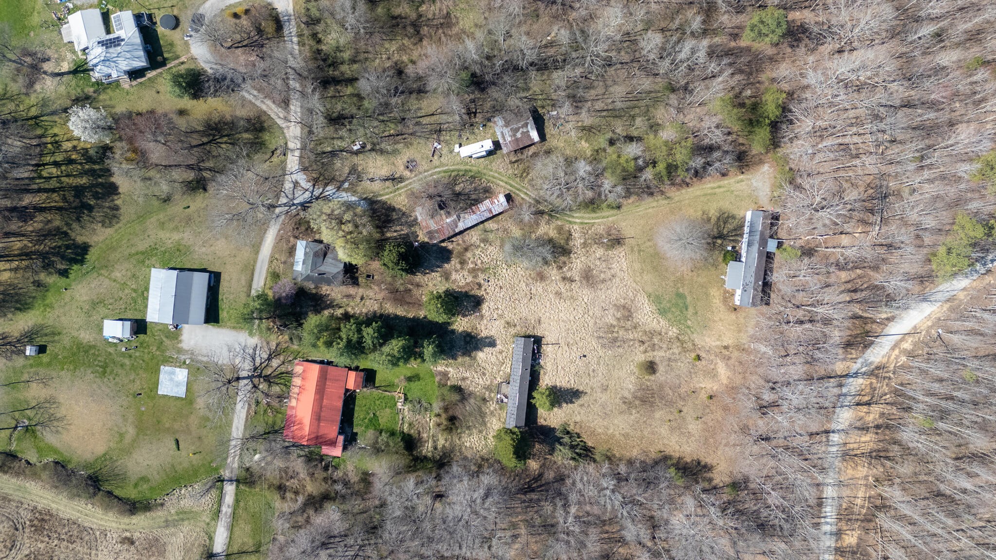 226 Tompkins Road Robbins, TN 37852 - Photo 2 of 16 Gallery Image 2