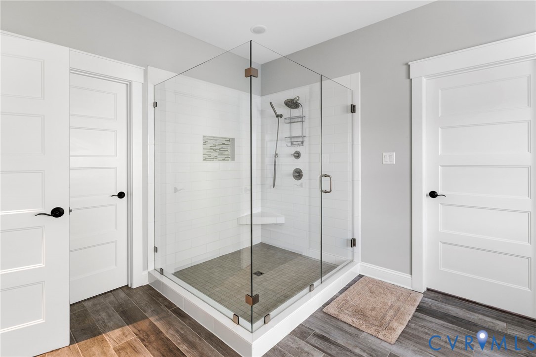 15060 Dordon Lane Midlothian, VA 23112 - Photo 24 of 35 a bathroom with a shower