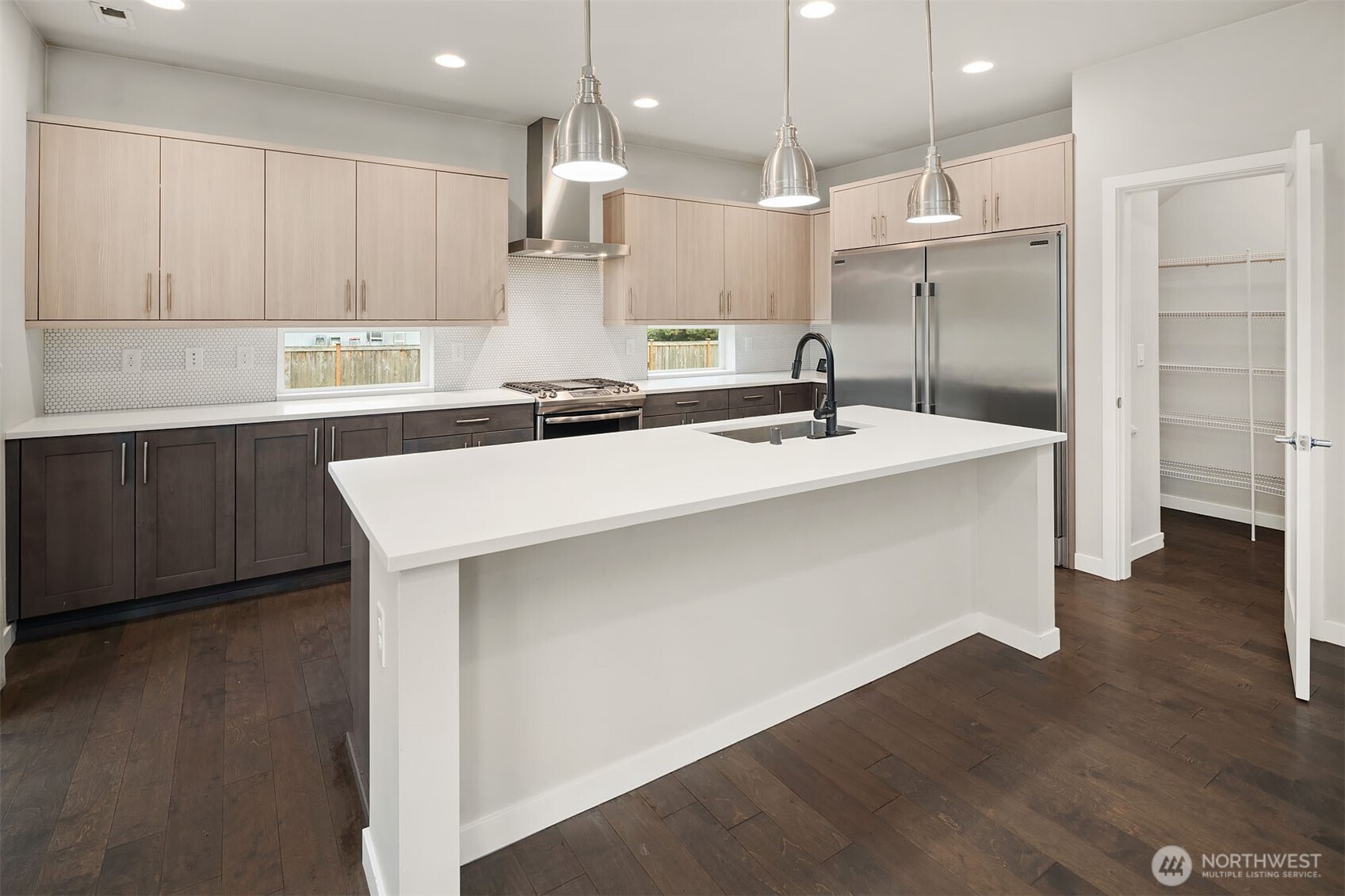 16208 Southeast 114th Street Renton, WA 98055 - Photo 11 of 38