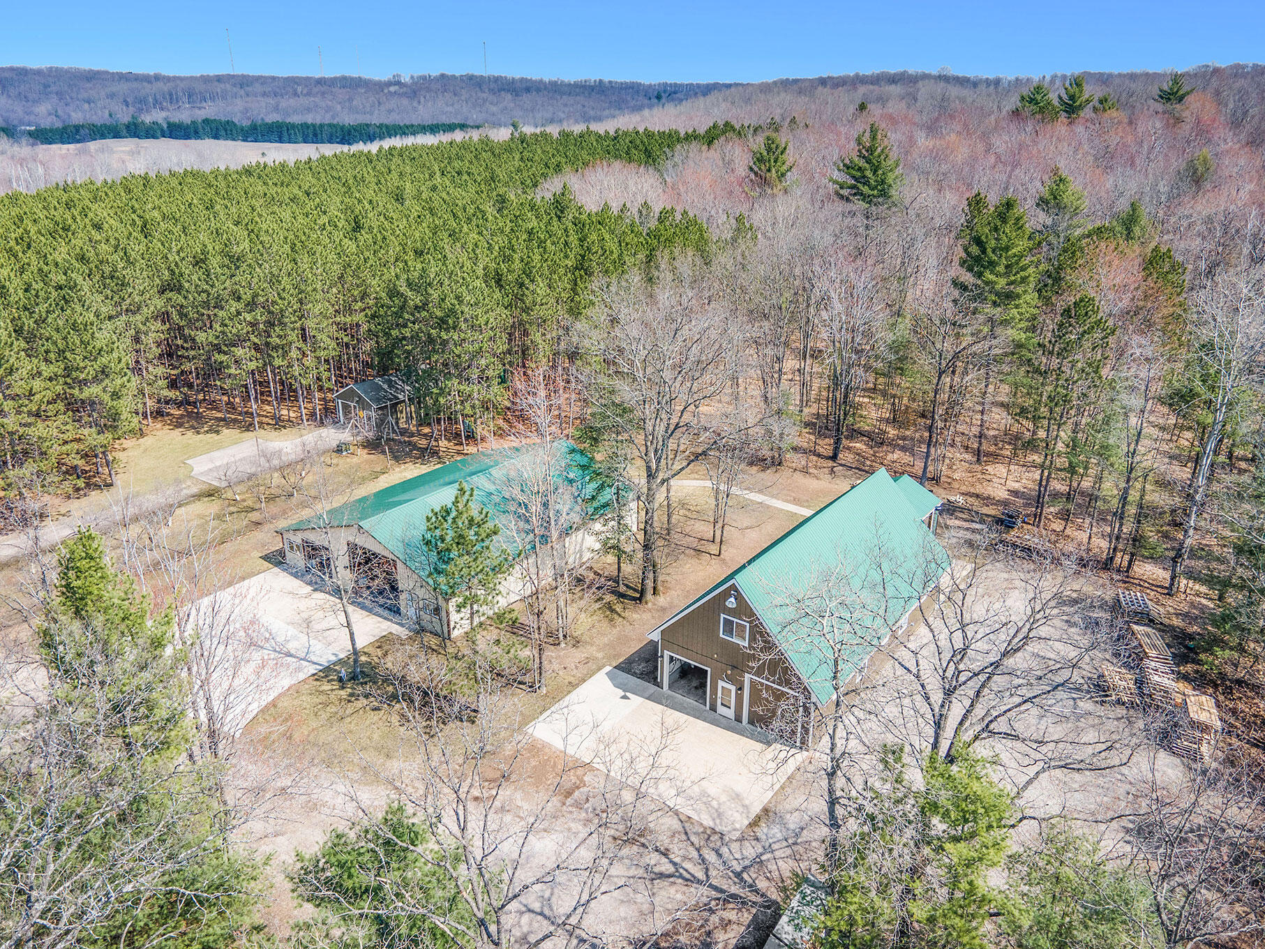 8453-8455 White Road Indian River, MI 49749 - Photo 3 of 56 DJI_0748
