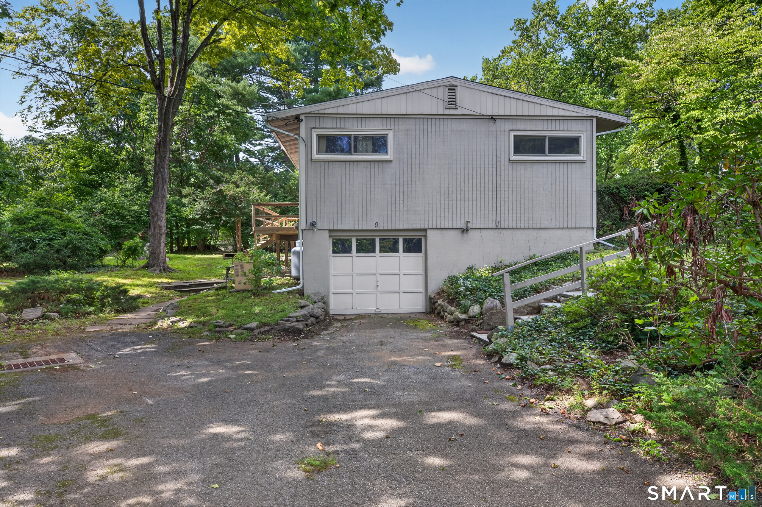 9 Stonecrop Road South Norwalk, CT 06851 - Photo 38 of 40 Gallery Image 38