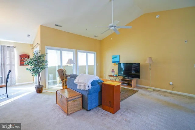 $379,900 | 18881 Forgotten Harbor Court, Unit 204, Rehoboth Beach, DE 19971