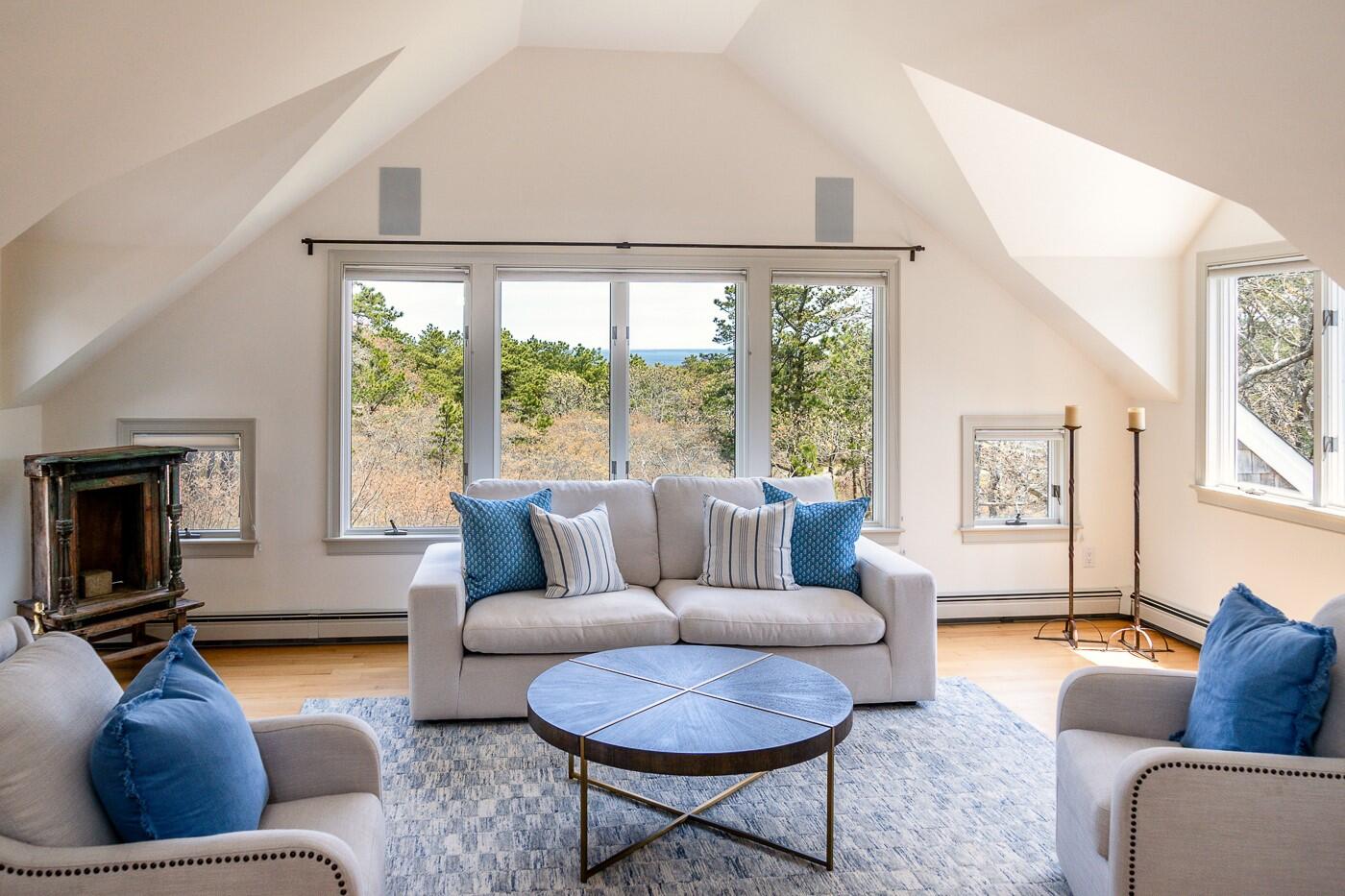 1095 Long Pond Road Wellfleet, MA 02667 - Photo 31 of 57 sitting room