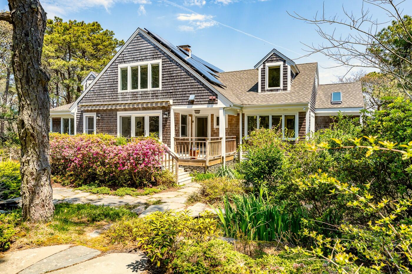 1095 Long Pond Road Wellfleet, MA 02667 - Photo 5 of 57 back9