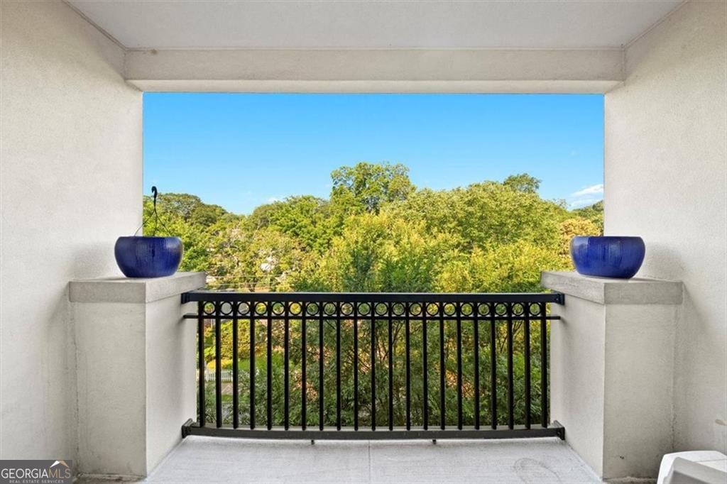 840 United Avenue Southeast, Unit 410 Atlanta, GA 30312 - Photo 13 of 33