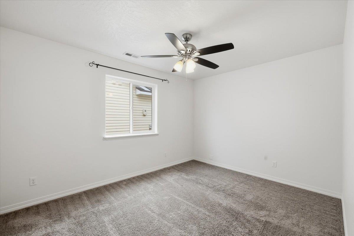 4520 South Carnation Road Spokane, WA 99224 - Photo 15 of 21