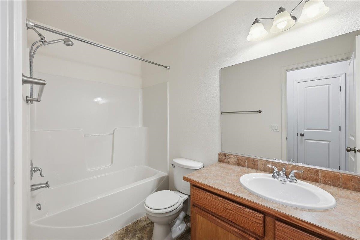 4520 South Carnation Road Spokane, WA 99224 - Photo 16 of 21