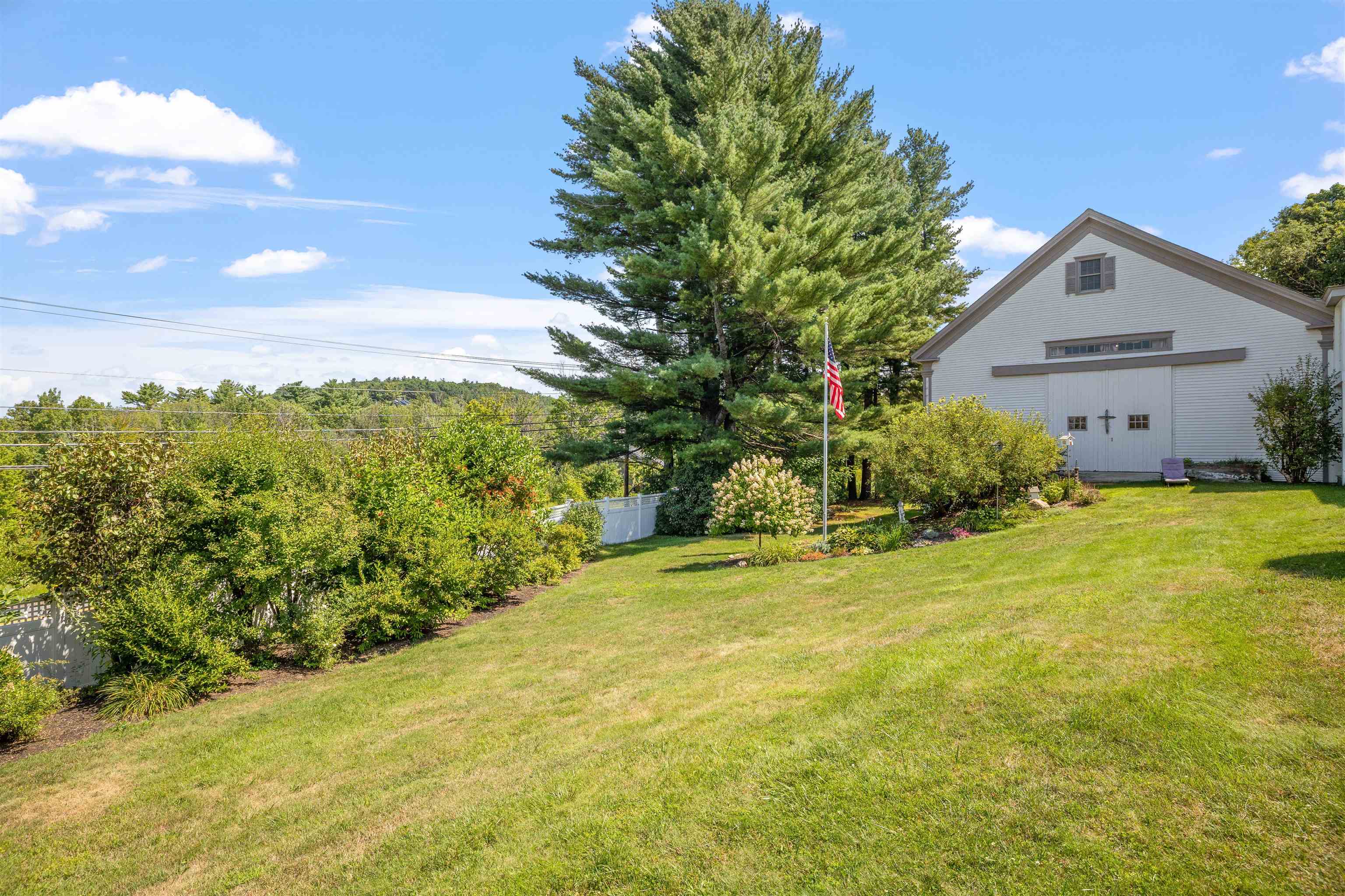 14 Curtis Road Gilford, NH 03249 - Photo 6 of 60