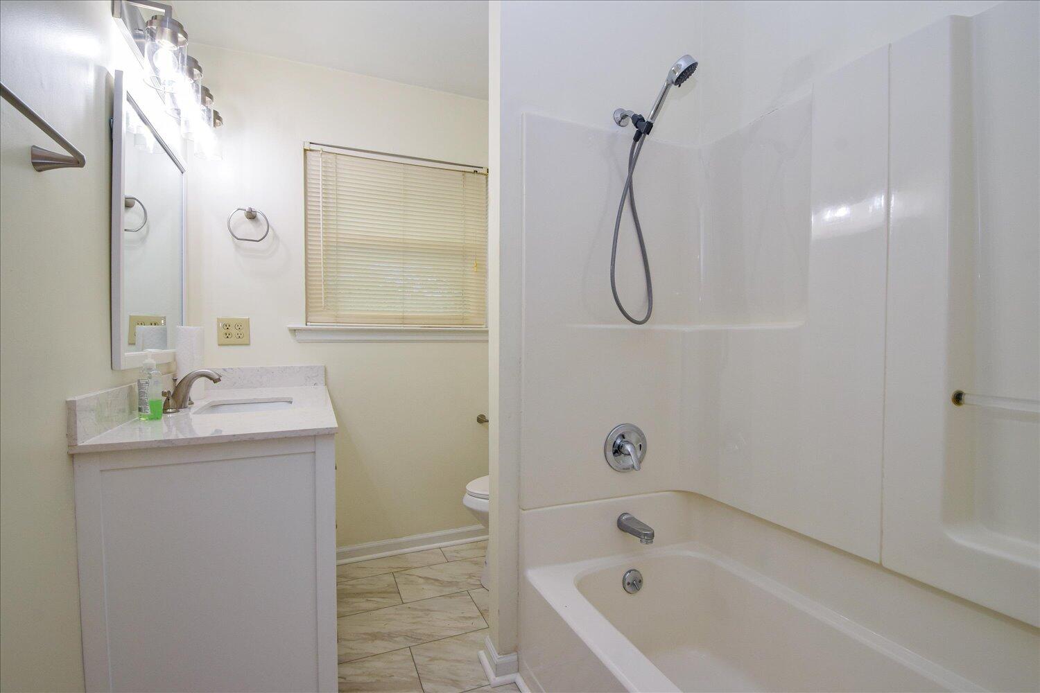 5528 Cove Road Roanoke, VA 24019 - Photo 18 of 30 13-5528 Cove-13
