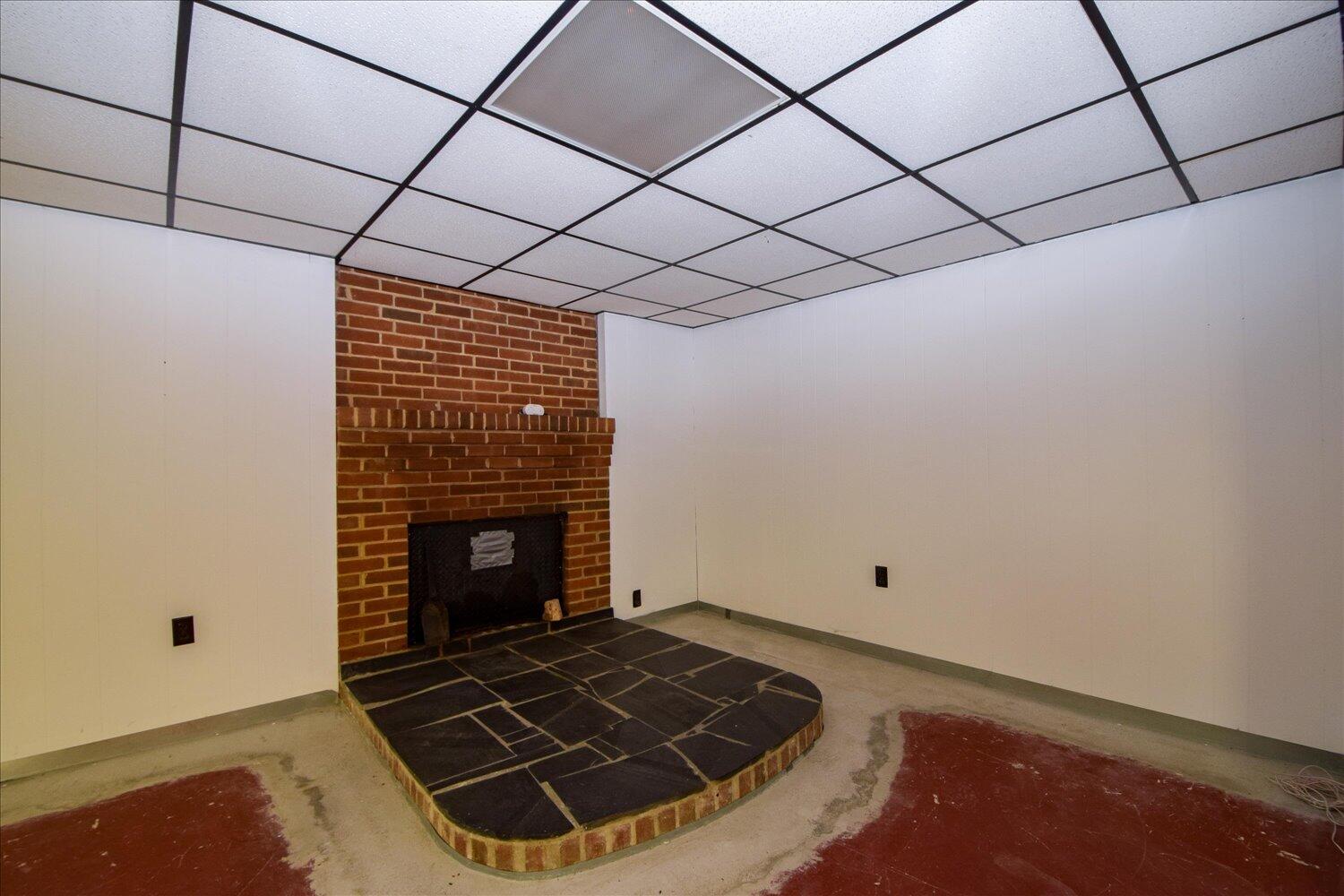 5528 Cove Road Roanoke, VA 24019 - Photo 23 of 30 2-1-2