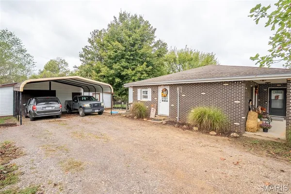 $274,900 | 1095 State Highway, Patterson, MO 63956