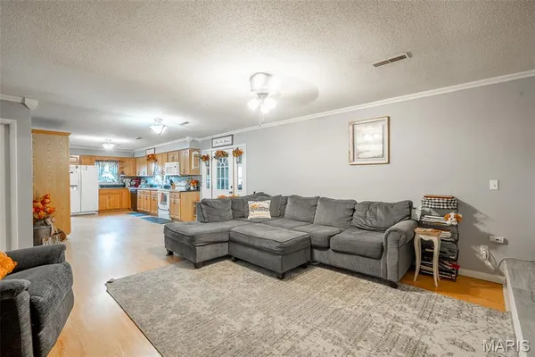 $274,900 | 1095 State Highway, Patterson, MO 63956