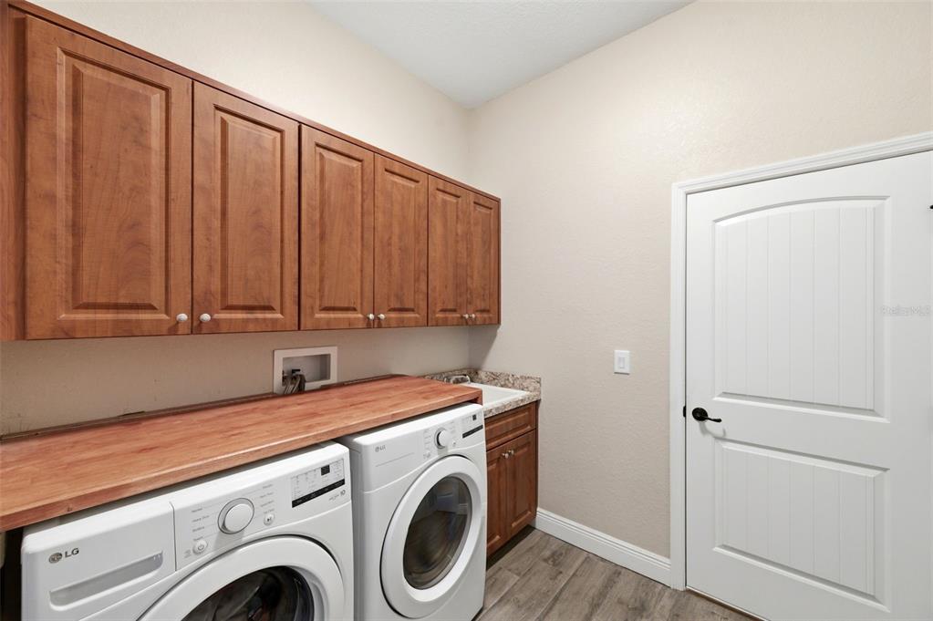 4453 Lake In The Woods Drive Spring Hill, FL 34607 - Photo 38 of 87