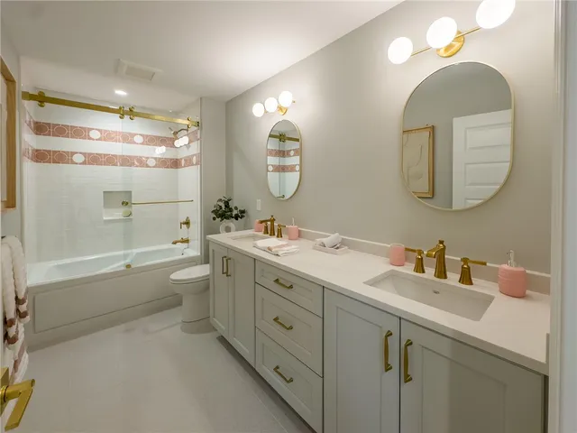 $1,990,000 | 10 Pendleton Hill Road, Brighton, NY 14618